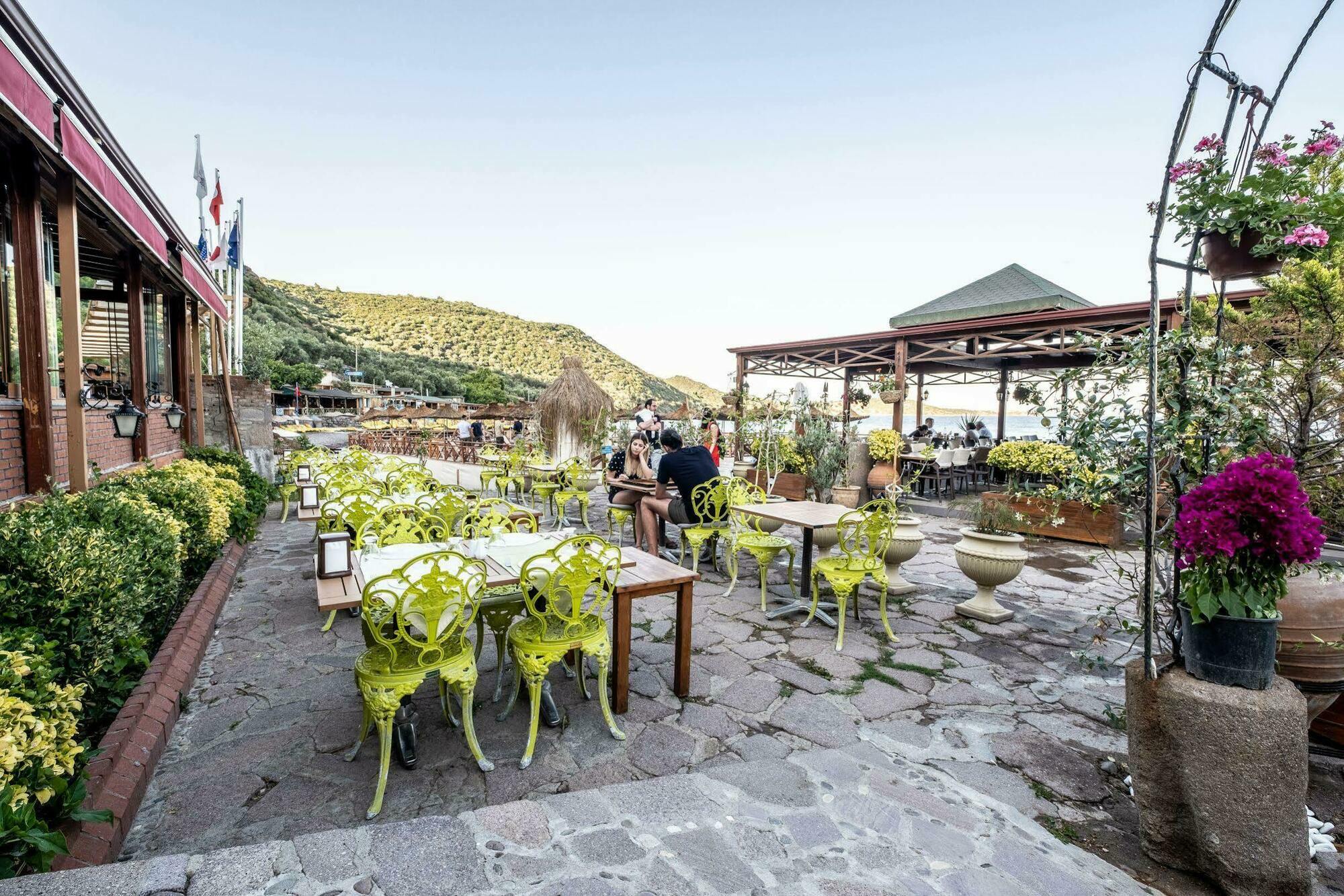 Assos Kervansaray Hotel - Special Category Exteriör bild